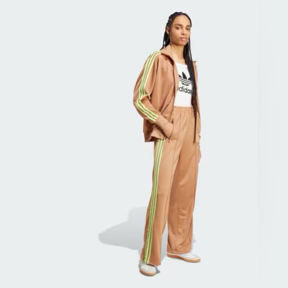 Adidas Originals Women’s Classic Loose Firebird Track Pants - Cardboard JW1230 - Picture 8 of 9